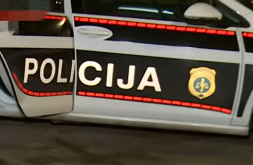 Motociklista stradao u sudaru sa Audijem, put potpuno zatvoren